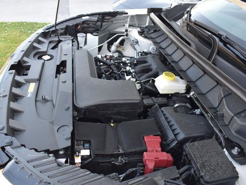 New 2026 Nissan Pathfinder SL FWD image 23