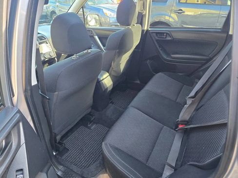 Used 2018 Subaru Forester 2.5i Premium w/ All-Weather Package image 50