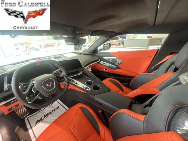 Used 2026 Chevrolet Corvette Stingray Premium Conv w/ Z51 Performance Package RWD image 25