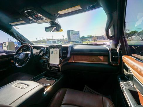 Used 2022 RAM 2500 Limited image 36