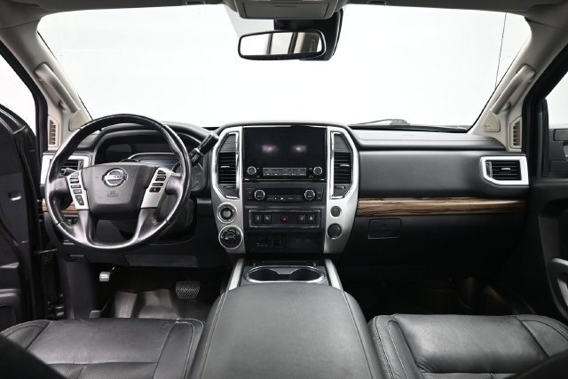 Used 2021 Nissan Titan SL w/ Moonroof Package AWD/4WD image 26