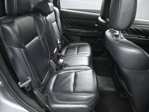 Used 2022 Mitsubishi Outlander SEL image 31