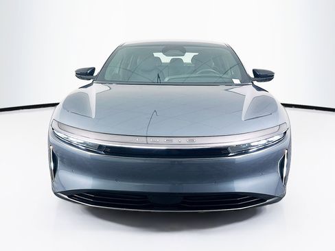 Used 2024 Lucid Air Pure RWD image 2