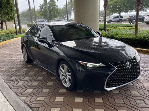 Used 2024 Lexus IS 300 w/ Comfort Package RWD image 3