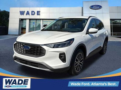 New 2024 Ford Escape SE FWD image 1