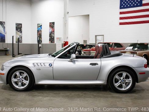 Used 2000 BMW Z3 2.5i image 4