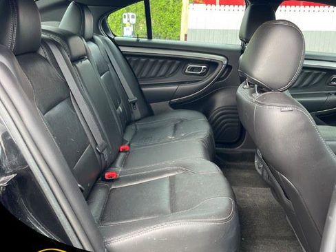 Used 2015 Ford Taurus SEL w/ Equipment Group 201A AWD/4WD image 7