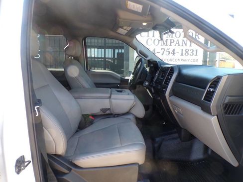 Used 2021 Ford F250 XL w/ Power Equipment Group image 11