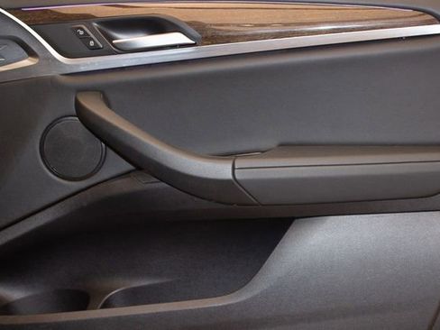 Used 2024 BMW X3 xDrive30i image 11