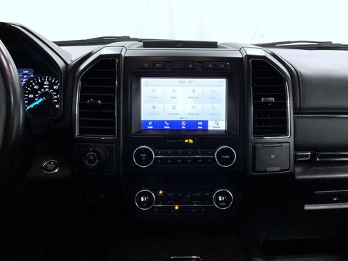Used 2021 Ford Expedition Limited image 13