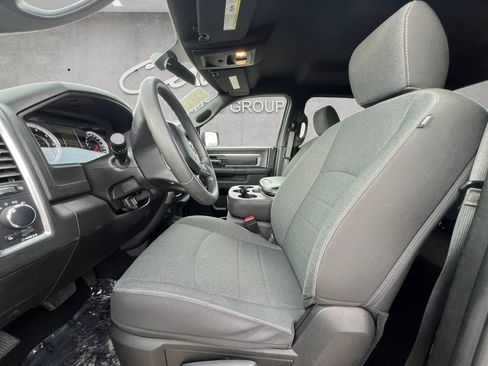 Used 2024 RAM 1500 Warlock RWD image 19