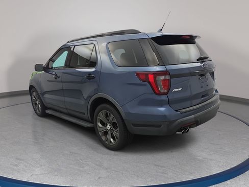 Used 2018 Ford Explorer Sport w/ Equipment Group 401A AWD/4WD image 7