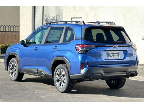 Used 2026 Subaru Forester Premium AWD/4WD image 5