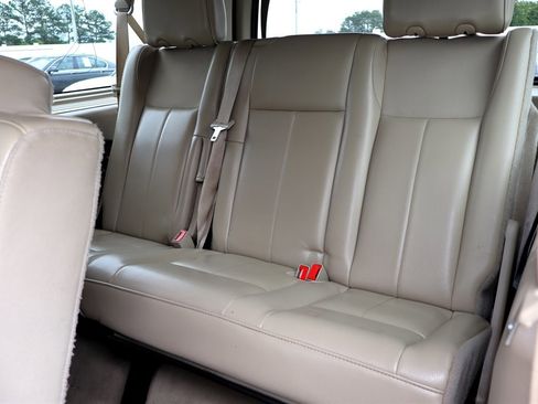 Used 2009 Ford Expedition EL 4WD image 21