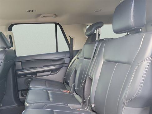 Used 2024 Ford Expedition Max XLT RWD image 11