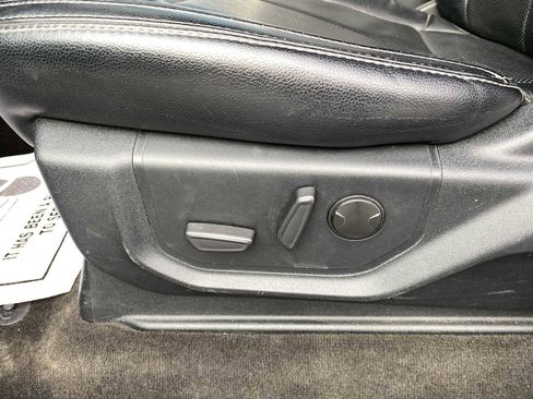 Used 2020 Ford F550 4x4 Regular Cab Super Duty image 17