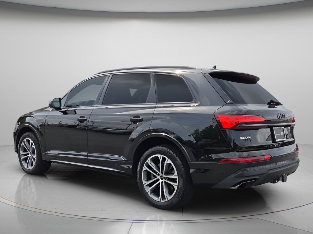 Certified 2025 Audi Q7 2.0T Premium Plus w/ Premium Plus Package AWD/4WD image 6