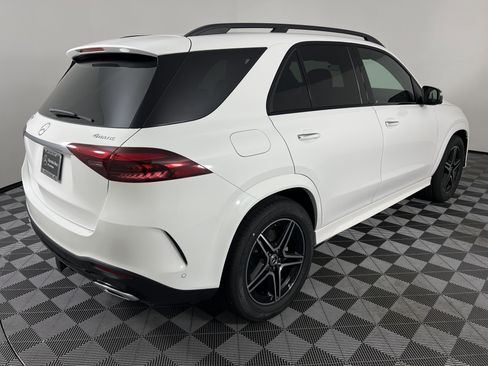 Used 2025 Mercedes-Benz GLE 450 4MATIC image 13