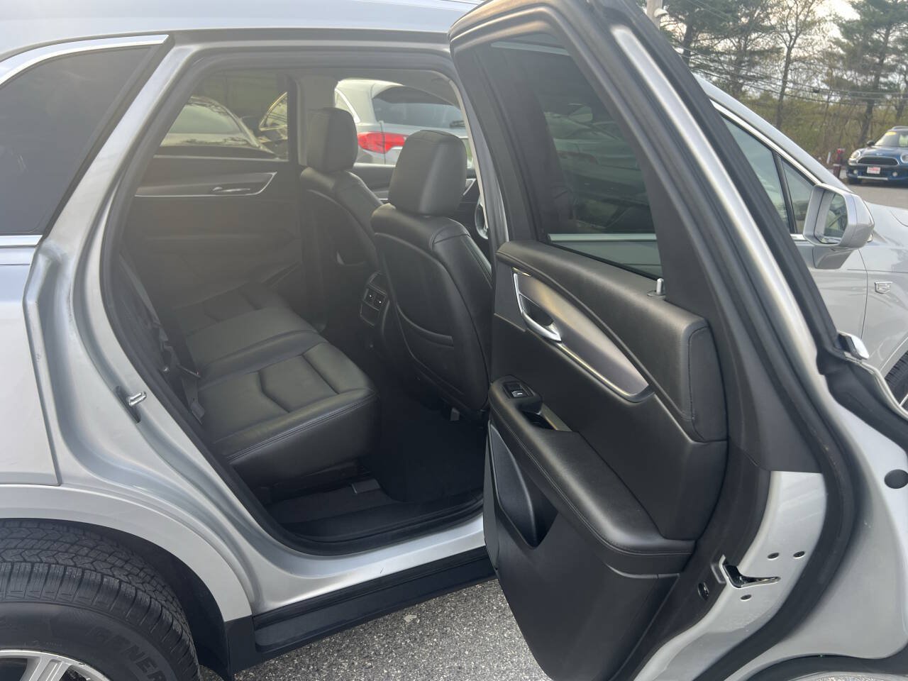 Used 2019 Cadillac XT5 Luxury AWD/4WD image 15