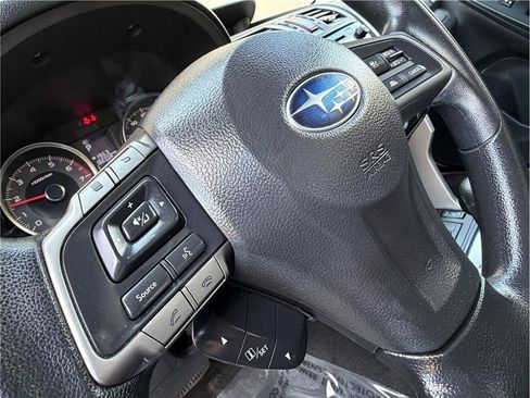 Used 2016 Subaru Forester 2.5i Premium AWD/4WD image 11