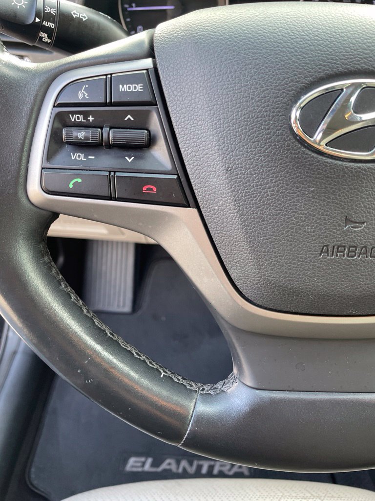 Used 2017 Hyundai Elantra Limited w/ Limited Ultimate Package 05 FWD image 14