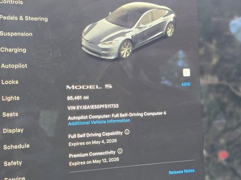 Used 2023 Tesla Model S AWD/4WD image 32
