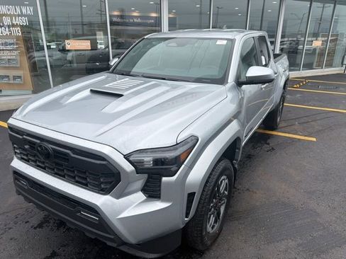 New 2026 Toyota Tacoma TRD Sport AWD/4WD image 13