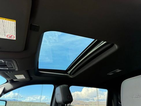 Used 2020 GMC Sierra 2500 AT4 w/ AT4 Premium Package image 13