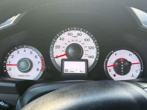 Used 2011 Honda Pilot Touring image 9