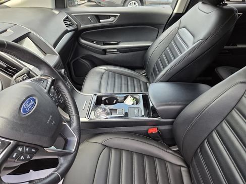 Used 2019 Ford Edge SEL w/ Equipment Group 201A AWD/4WD image 28