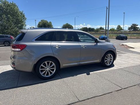 Used 2017 Kia Sorento SX AWD/4WD image 4