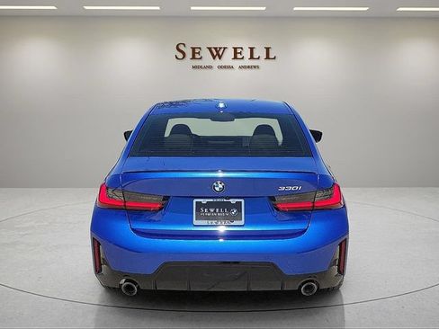 New 2026 BMW 330i Sedan w/ M Sport Package RWD image 4