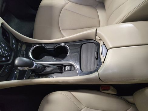 Used 2017 Buick Envision Essence image 26