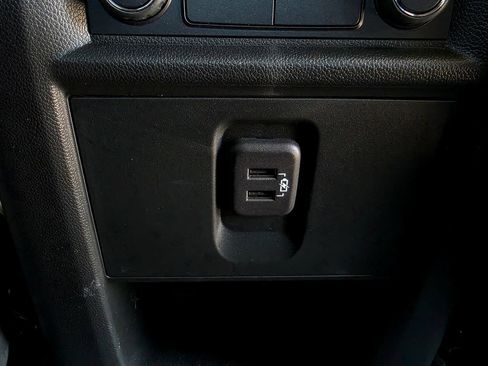 Used 2023 Chevrolet Traverse LT FWD image 65