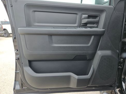 New 2026 RAM 2500 Tradesman AWD/4WD image 11