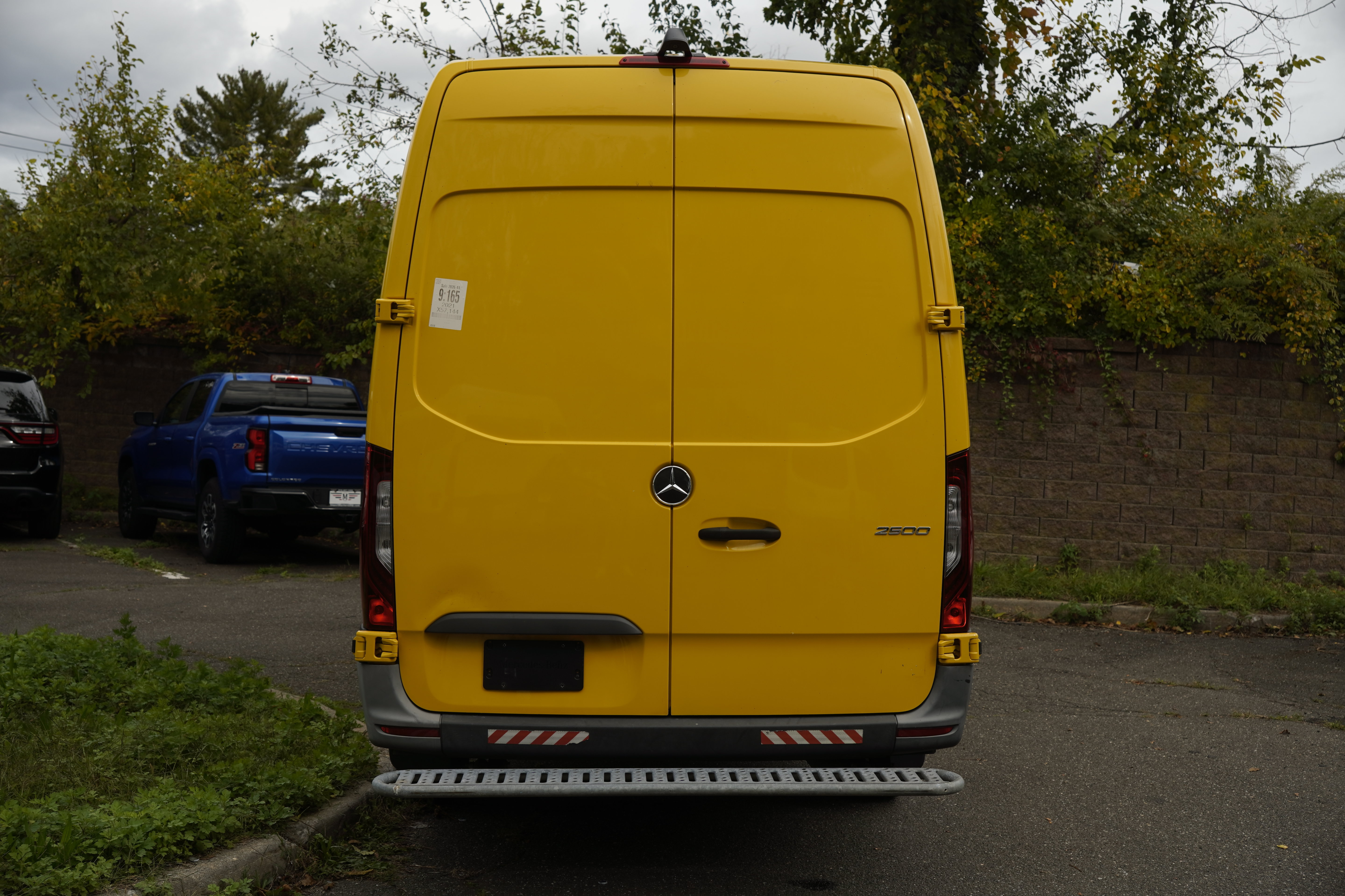 Used 2021 Mercedes-Benz Sprinter 2500 w/ Acoustic Package image 6