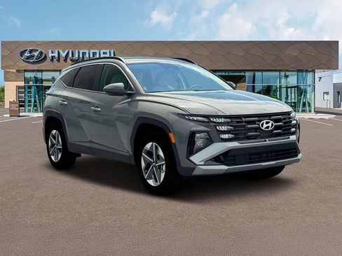 New 2025 Hyundai Tucson SEL image 11