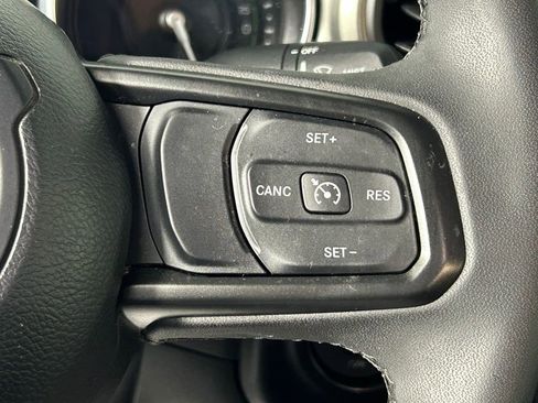 Used 2023 Jeep Wrangler Unlimited w/ 8.4" Radio Group AWD/4WD image 27