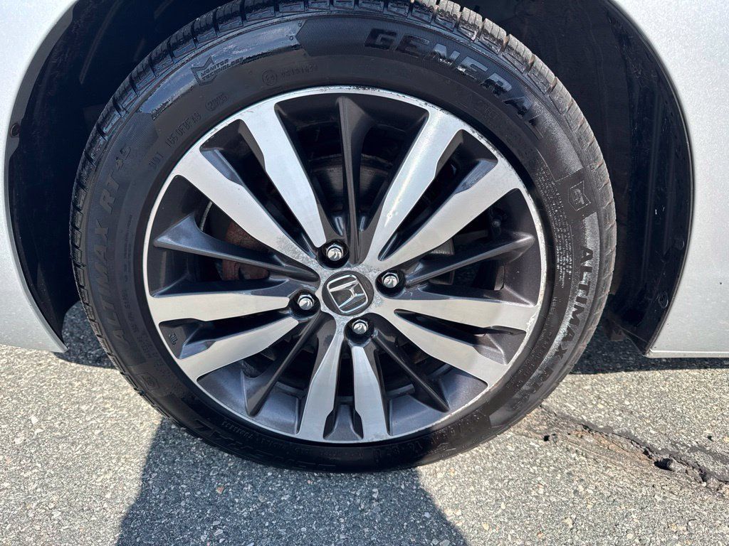 Used 2016 Honda Fit EX image 12