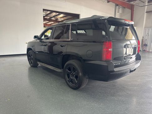 Used 2017 Chevrolet Tahoe LT w/ Luxury Package AWD/4WD image 6