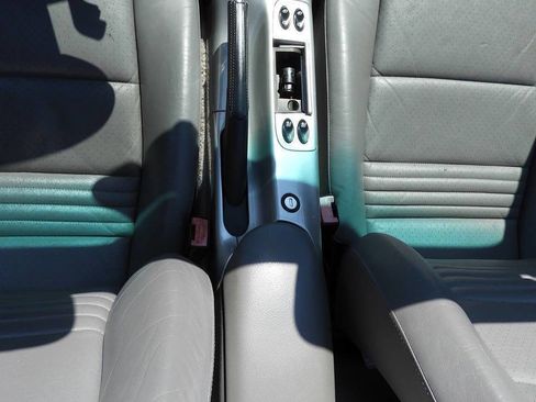 Used 2002 Porsche Boxster S RWD image 17