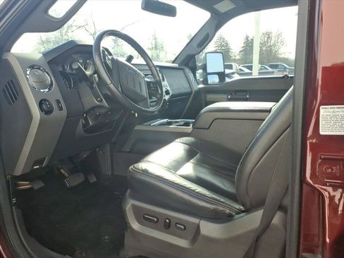 Used 2012 Ford F350 Lariat w/ Chrome Pkg image 12