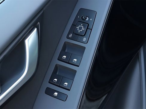 Used 2024 Kia Niro Wind image 16