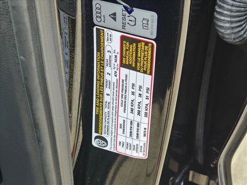 Used 2021 Audi Q5 Premium w/ Convenience Package image 14