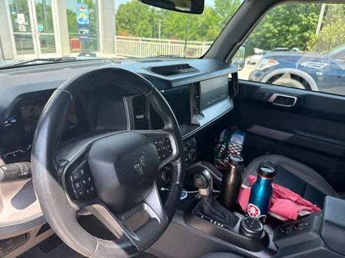 Used 2022 Ford Bronco Outer Banks AWD/4WD image 5