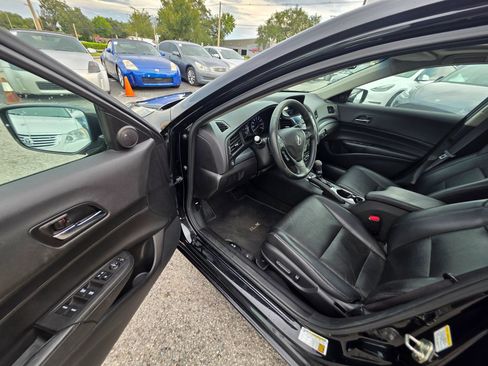 Used 2013 Acura ILX w/ Premium Package FWD image 12