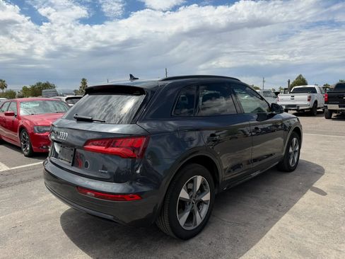 Used 2020 Audi Q5 2.0T Premium w/ Titanium Sport Package AWD/4WD image 11