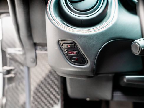 Used 2015 Alfa Romeo 4C Coupe w/ Leather Interior Group image 41