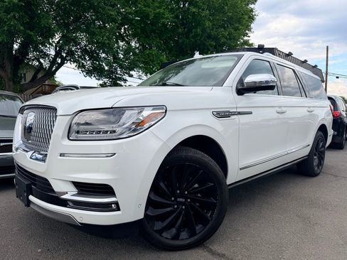 Used 2021 Lincoln Navigator L Black Label AWD/4WD image 2