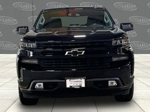 Used 2022 Chevrolet Silverado 1500 RST AWD/4WD image 2